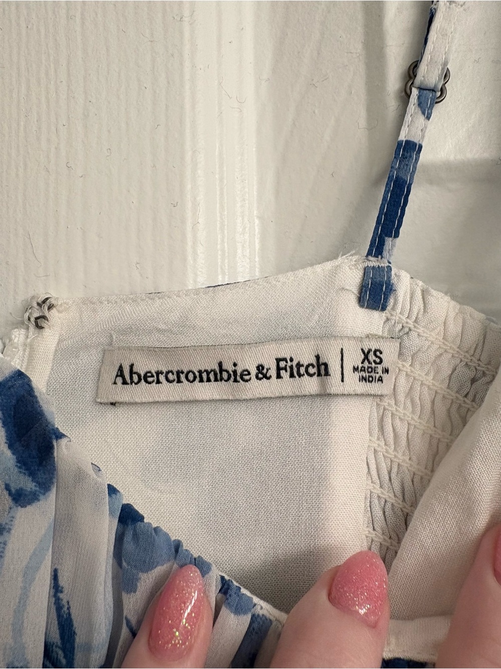 Abercrombie & Fitch Blue and White Floral Chiffon Midi Dress - Picture 4 of 5